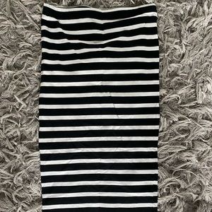 Black & White Pencil Skirt